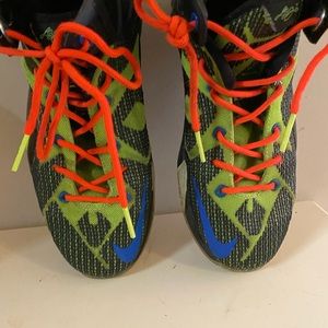 Nike Lebron Xii Gs Gamer  685181 009  6.5y Boys